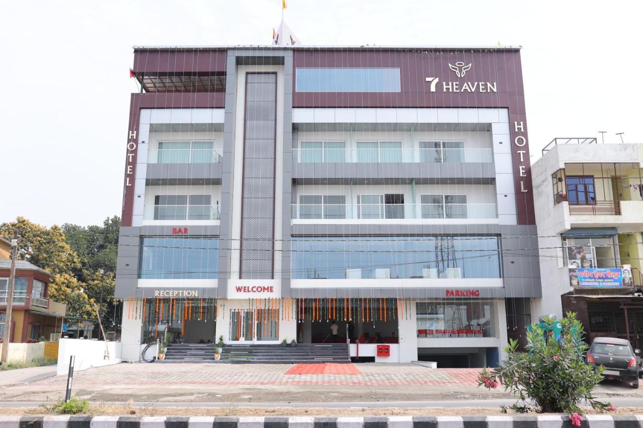 Hotel 7 Heaven Dehradun Exterior foto